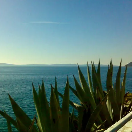 Right Place****cozy And Completely New Lägenhet *